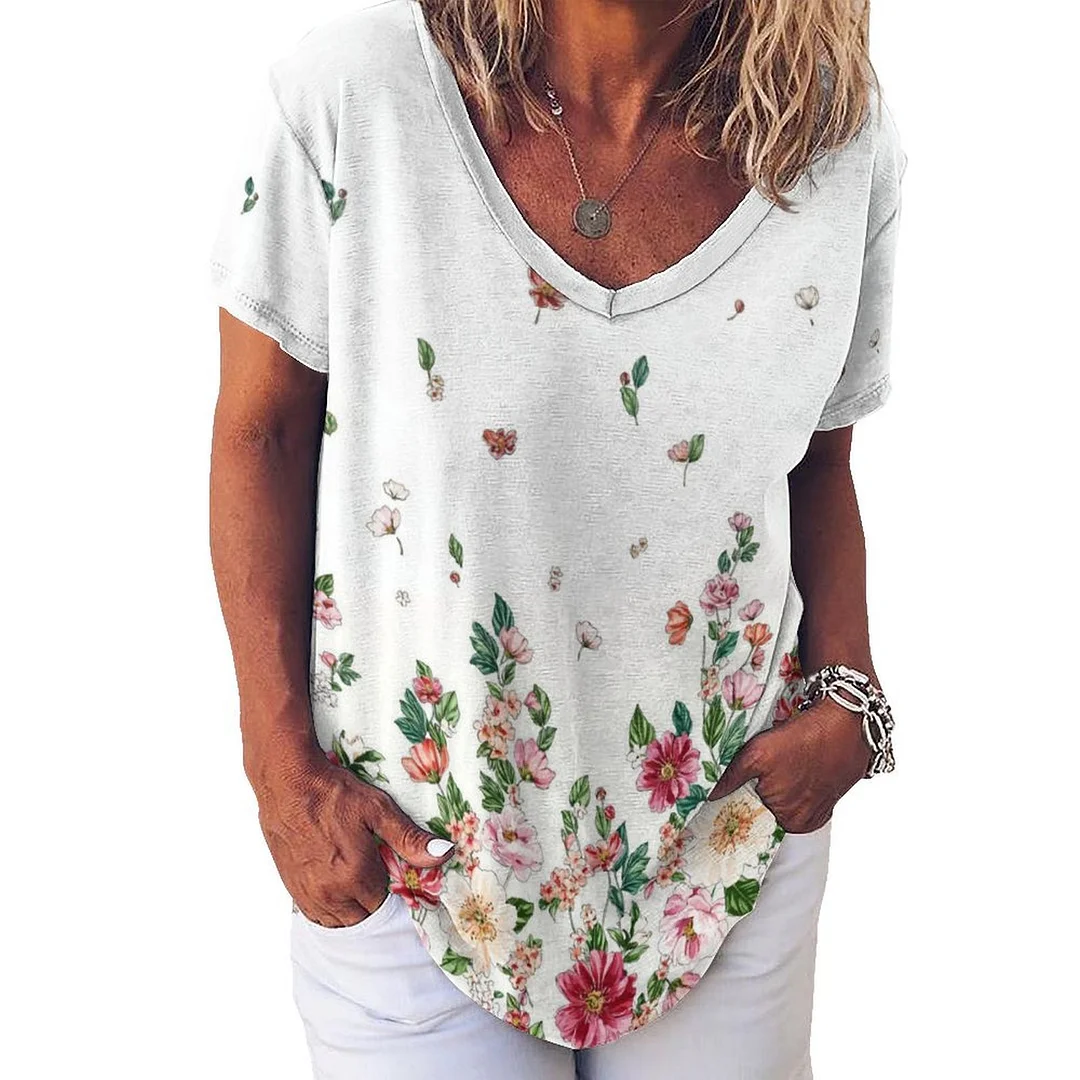 V-neck Short Sleeve Casual T-shirt for  Women Printed with Pattern Floral, Red, Green, Colorful