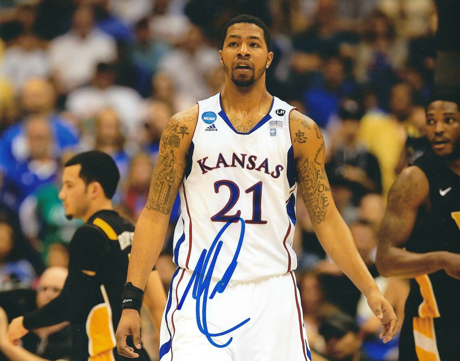 Autographed MARKIEFF MORRIS Kansas Jayhawks 8x10 Photo Poster painting w/COA