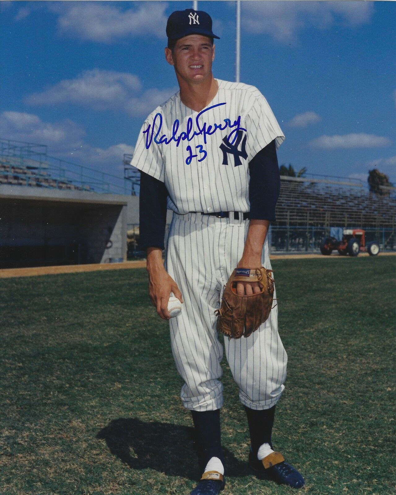 Signed 8x10 RALPH TERRY New York Yankees Autographed Photo Poster painting - COA