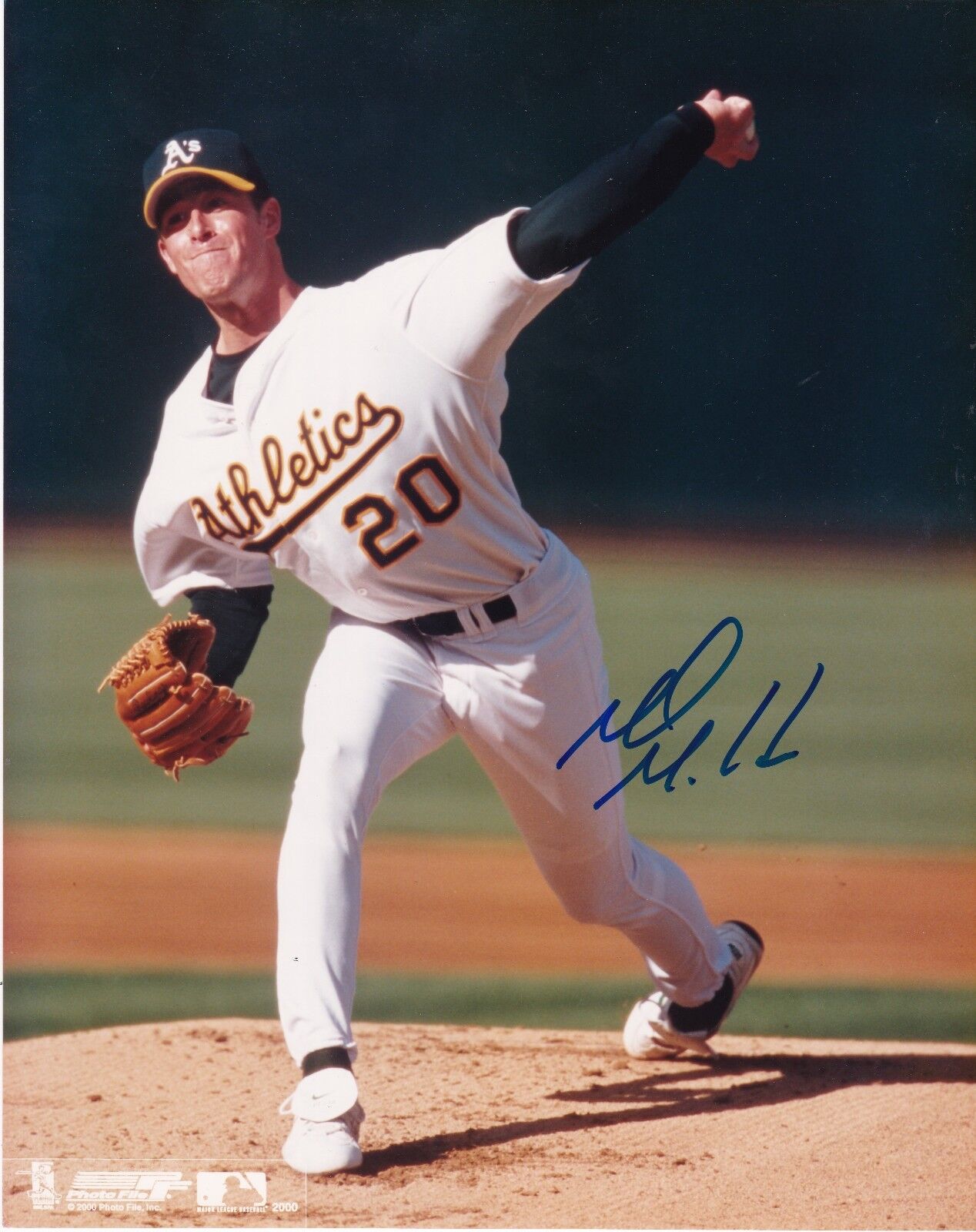 MARK MULDER OAKLAND A'S ACTION SIGNED 8x10