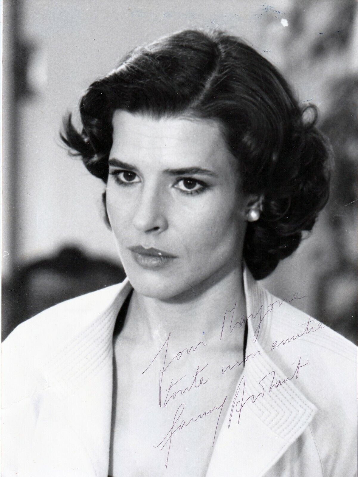 Lovely French actress Fanny ARDANT Signed 7x9 Vintage pic (8 Women Pierrette)