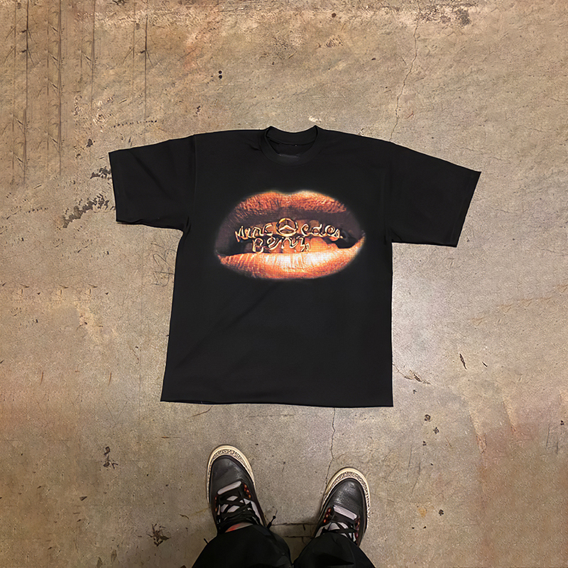 Rock Hip Hop Gold Teeth Graphic T-Shirt - SOPULA