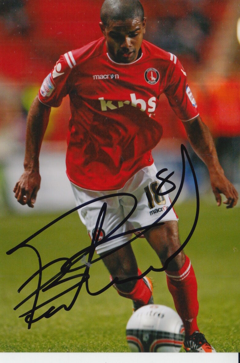 CHARLTON ATHLETIC HAND SIGNED BRADLEY PRITCHARD 6X4 Photo Poster painting.