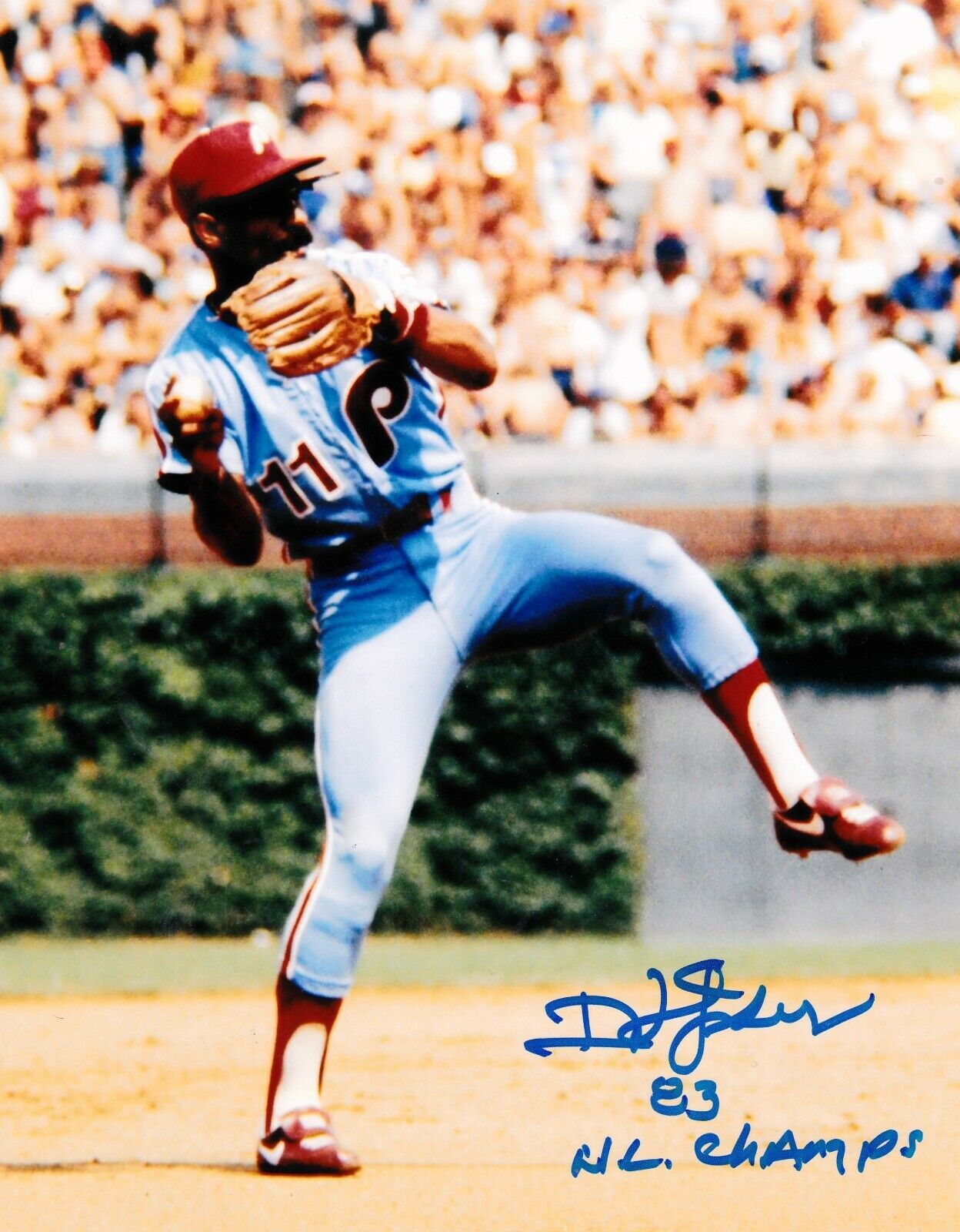 IVAN DEJESUS PHILADELPHIA PHILLIES 1983 NL CHAMPS ACTION SIGNED 8x10