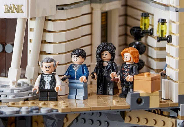 4 LEGO Harry Potter minifigure characters