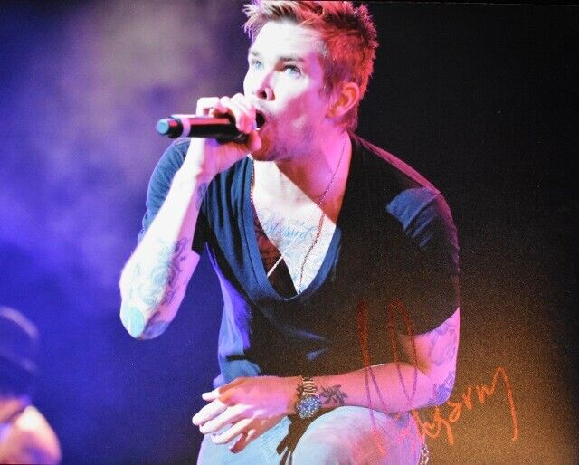 Mark McGrath Signed - Autographed Suger Ray Concert 8x10 inch Photo Poster painting with RDM COA