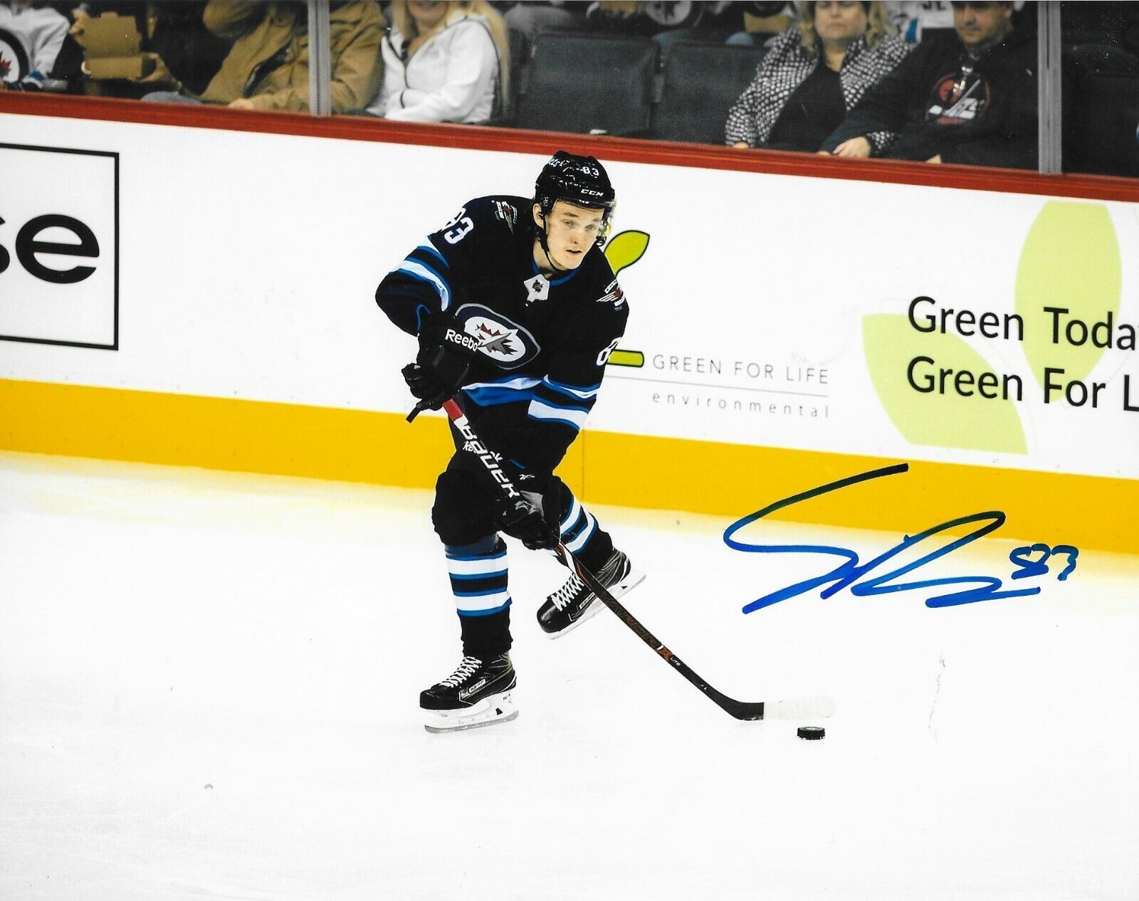 Sami Niku signed Winnipeg Jets 8x10 Photo Poster painting autographed 3