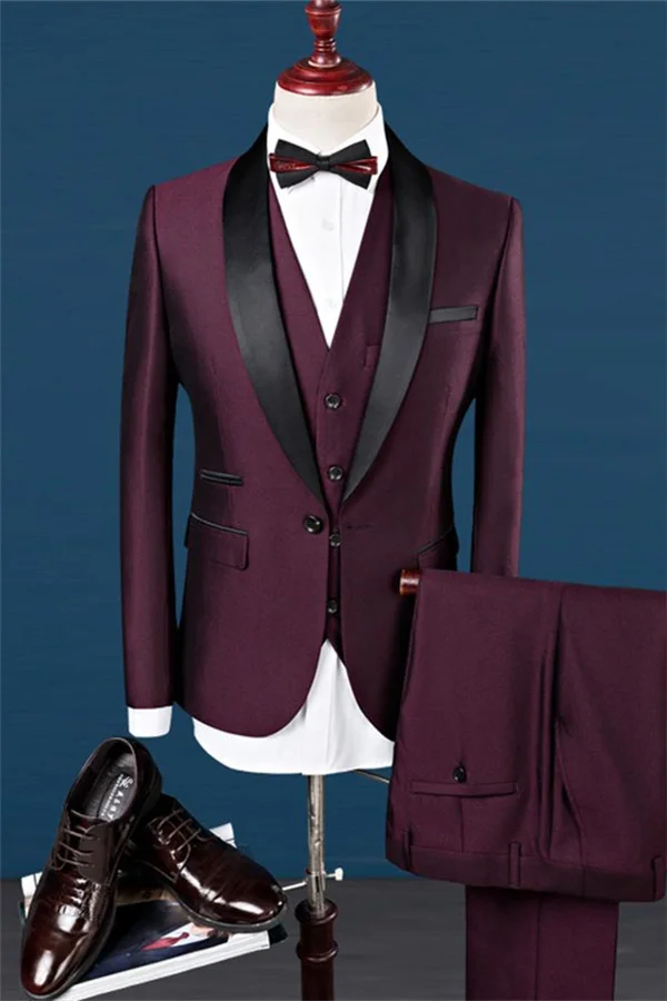 Formal Burgundy Easy Fit  Shawl Lapel Groomsmen Suit Three Piecess