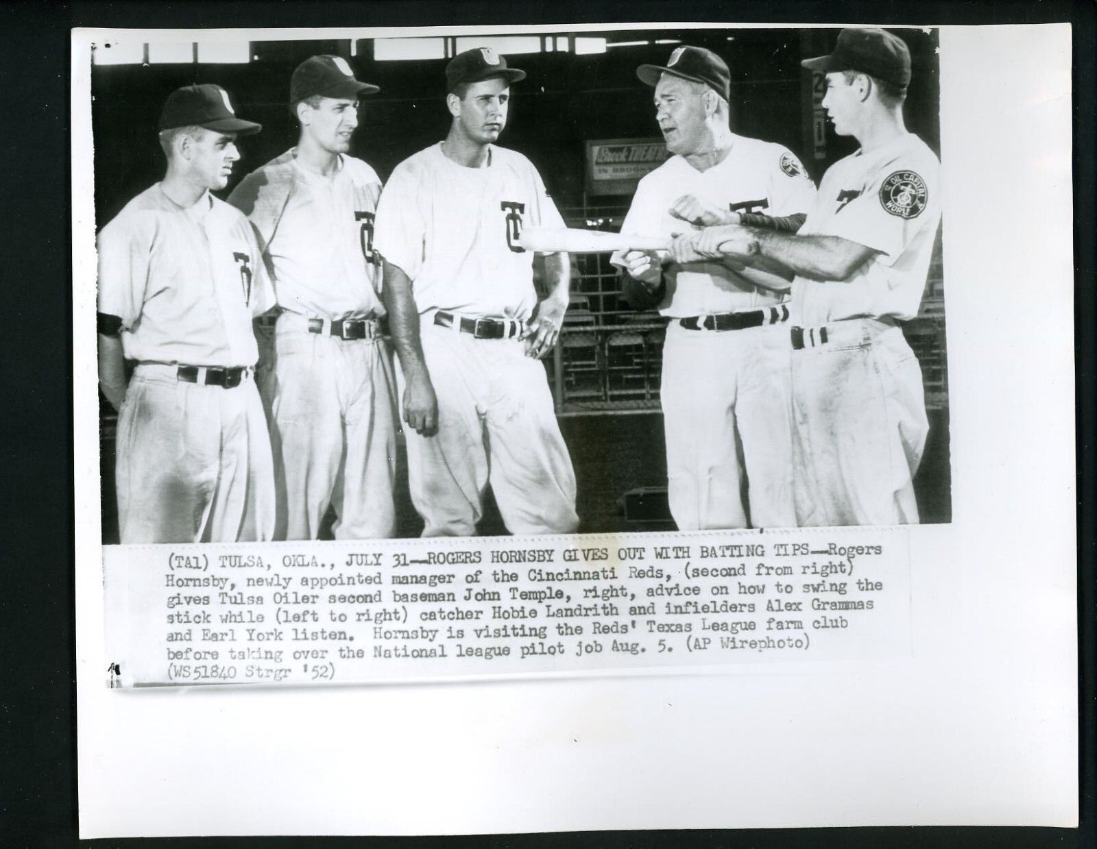 Rogers Hornsby new Reds manager 1952 Press Photo Poster painting Tulsa Oilers Temple Landrith