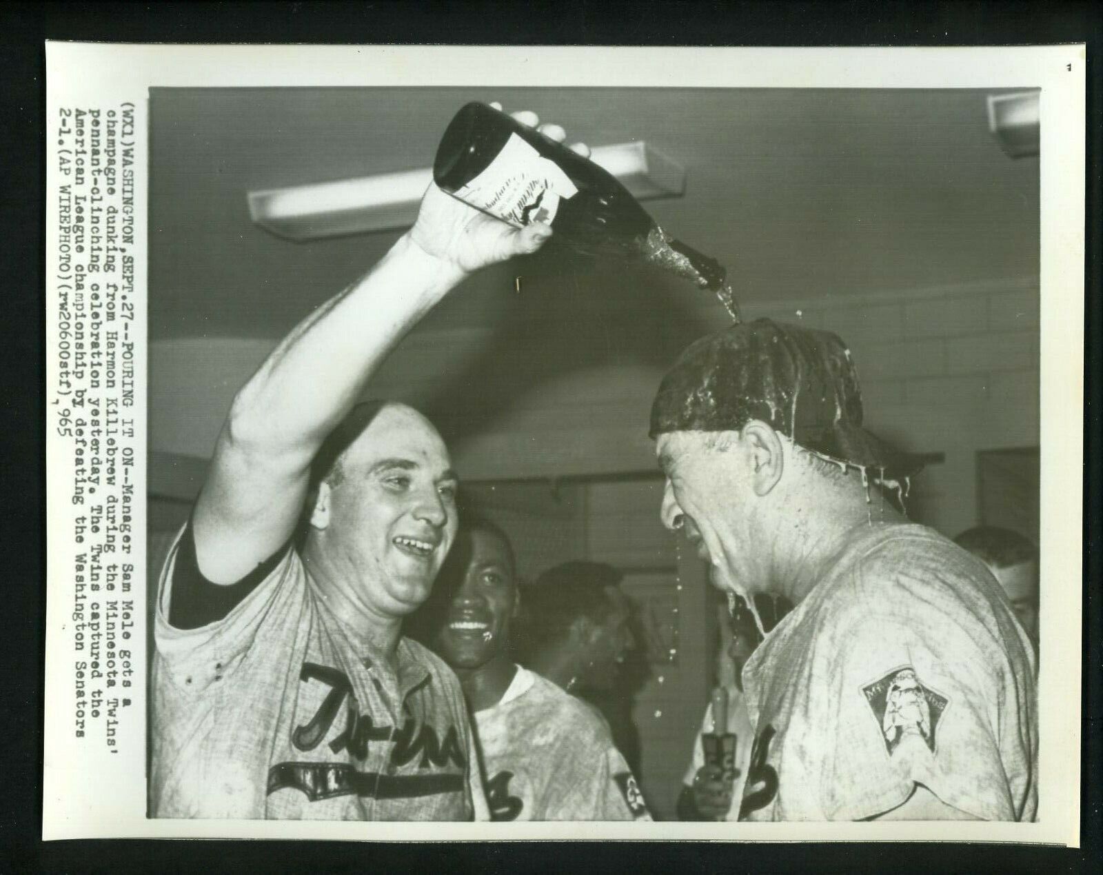 Harmon Killebrew & Sam Mele celebrate Minnesota Twins pennant 1965 Press Photo Poster painting