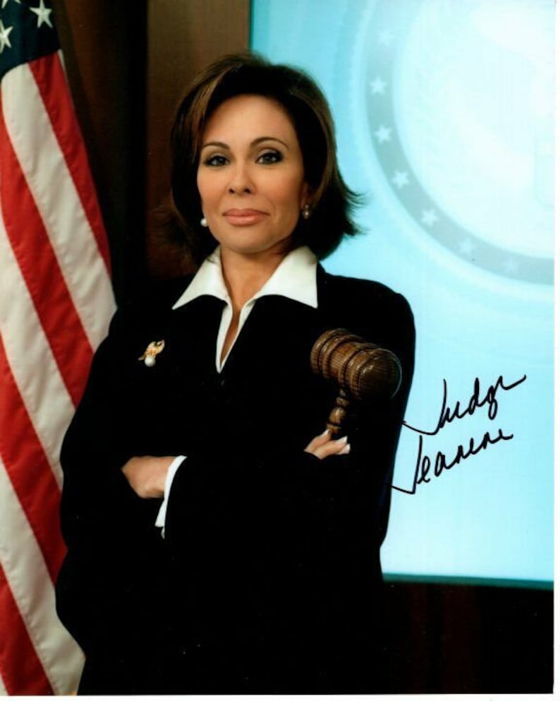 Judge jeanine pirro signed autographed 8x10 Photo Poster painting