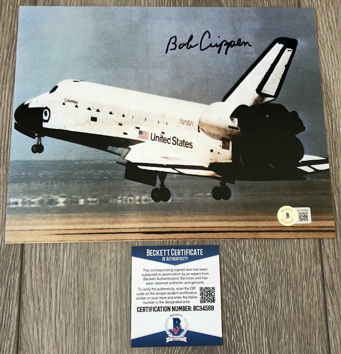 ASTRONAUT ROBERT BOB CRIPPEN SIGNED AUTOGRAPH 8x10 Photo Poster painting A & BECKETT BAS COA