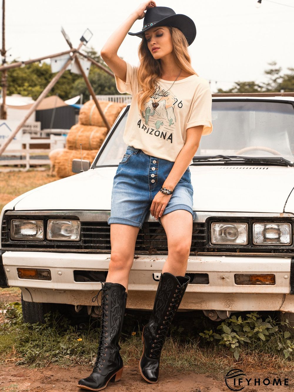 Apricot Short Sleeve Printed T-shirt | IFYHOME