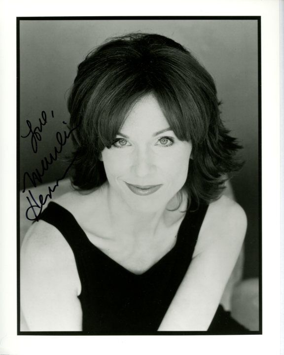 MARILU HENNER Signed Autographed Photo Poster painting