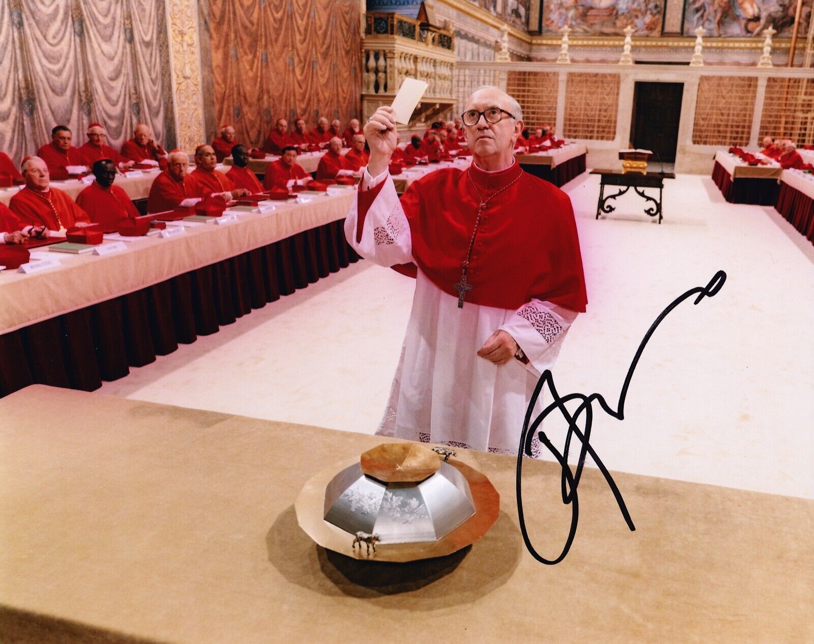 Jonathan Pryce Signed 10X8 Photo Poster painting The Two Popes AFTAL COA (A)