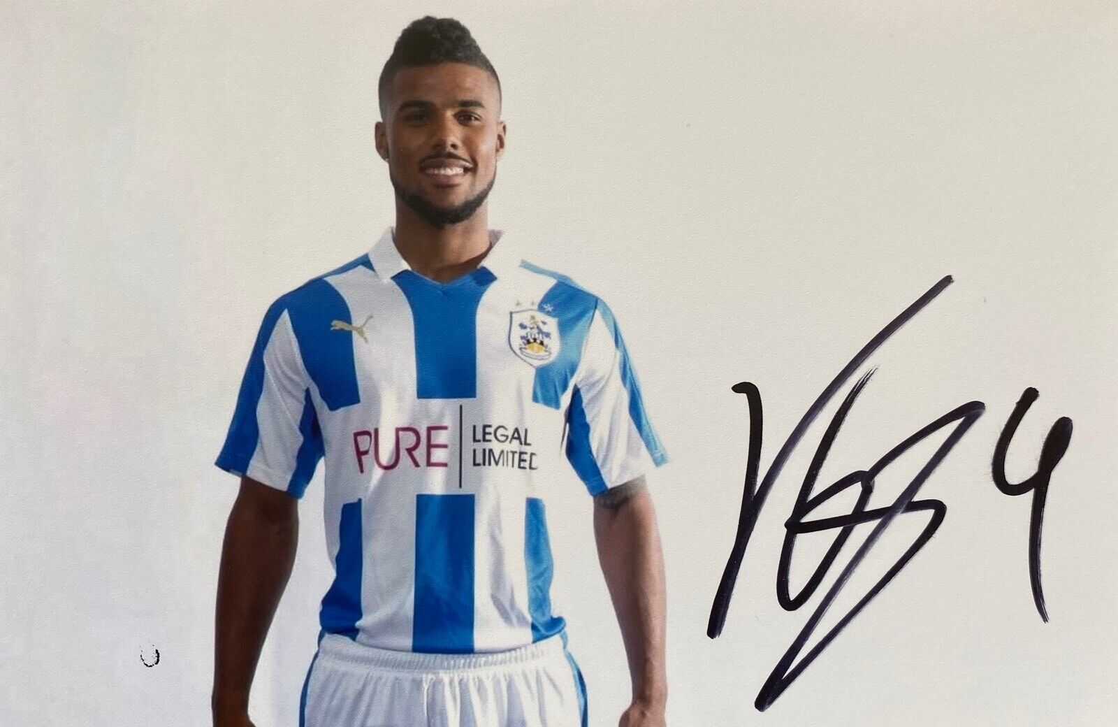 Elias Kachunga Genuine Hand Signed 6X4 Photo Poster painting - Huddersfield Town 4