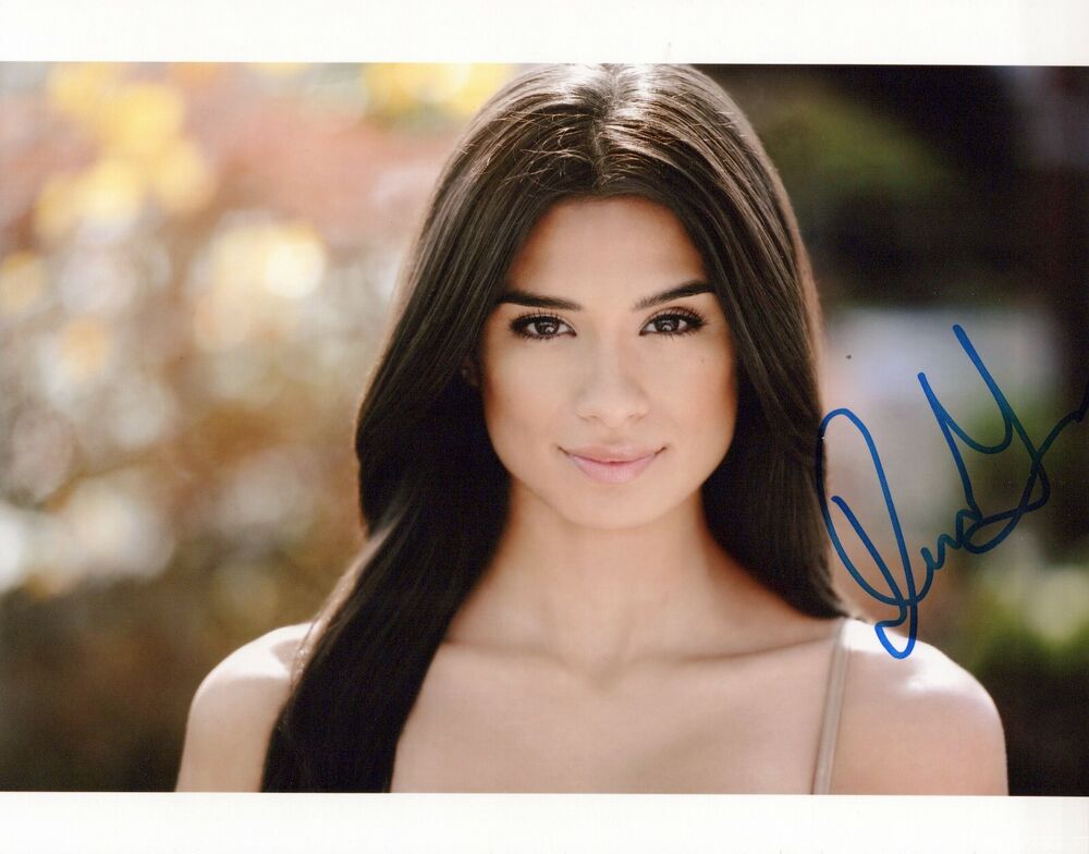 Diane Guerrero glamour shot autographed Photo Poster painting signed 8x10 #1