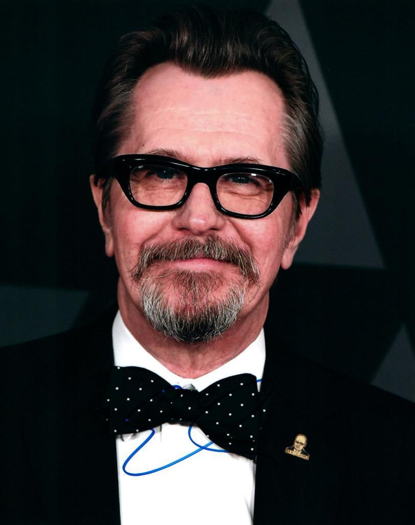 Gary Oldman Signed 8x10 Photo Poster painting Autographed Picture plus COA