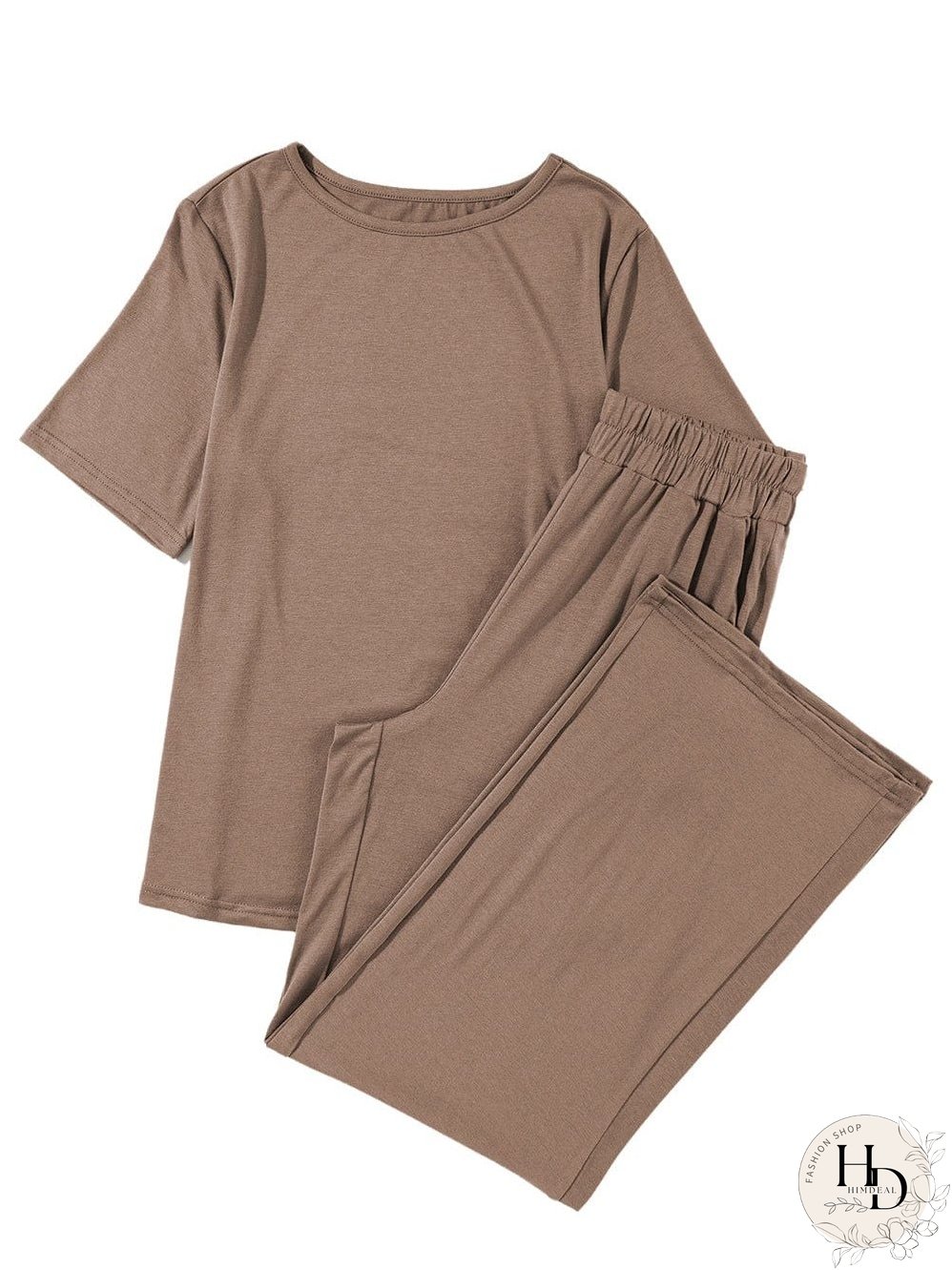 The Perfect Everyday Outfit: Two-Piece Set for Comfort and Style