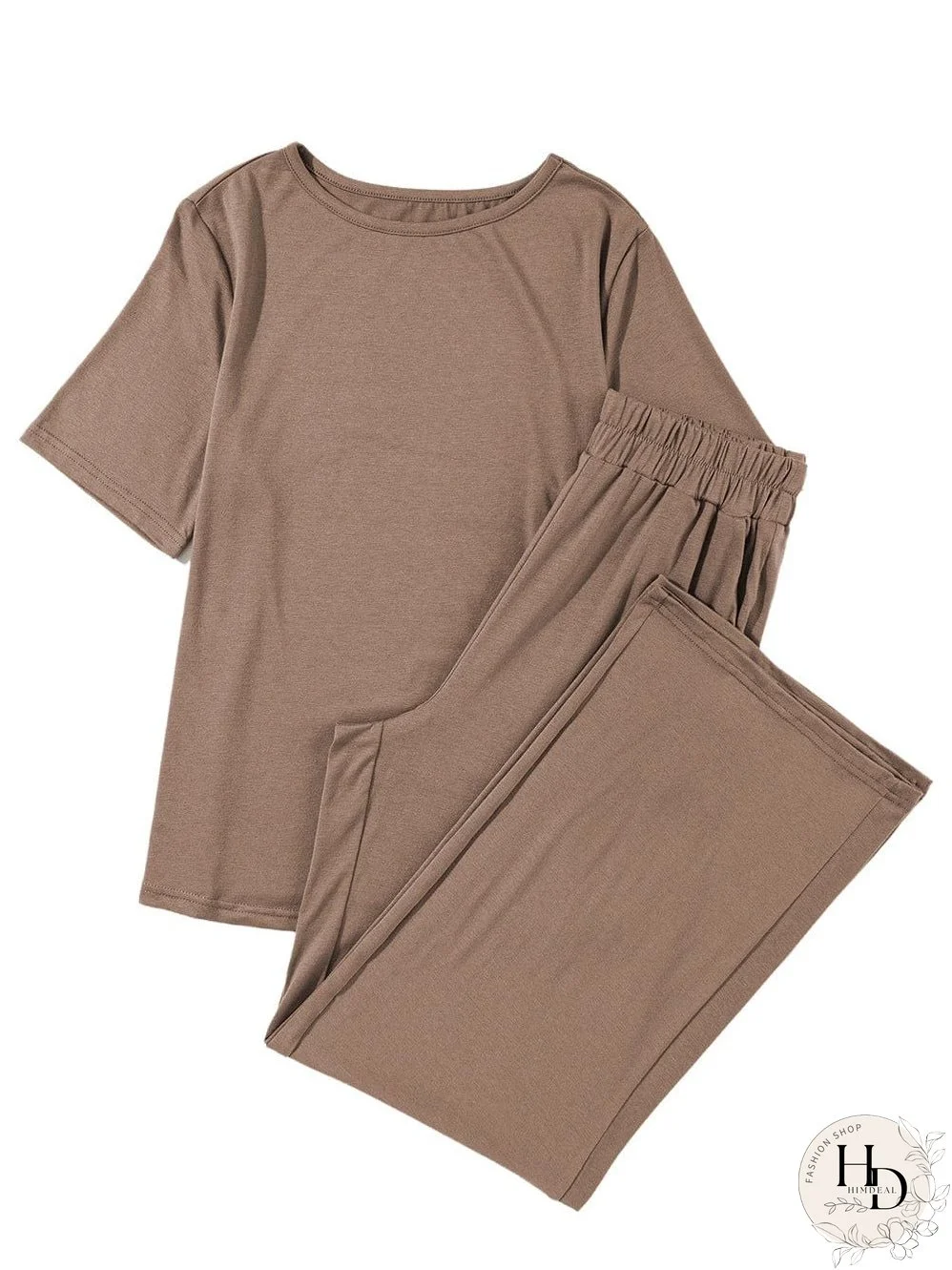 The Perfect Everyday Outfit: Two-Piece Set for Comfort and Style