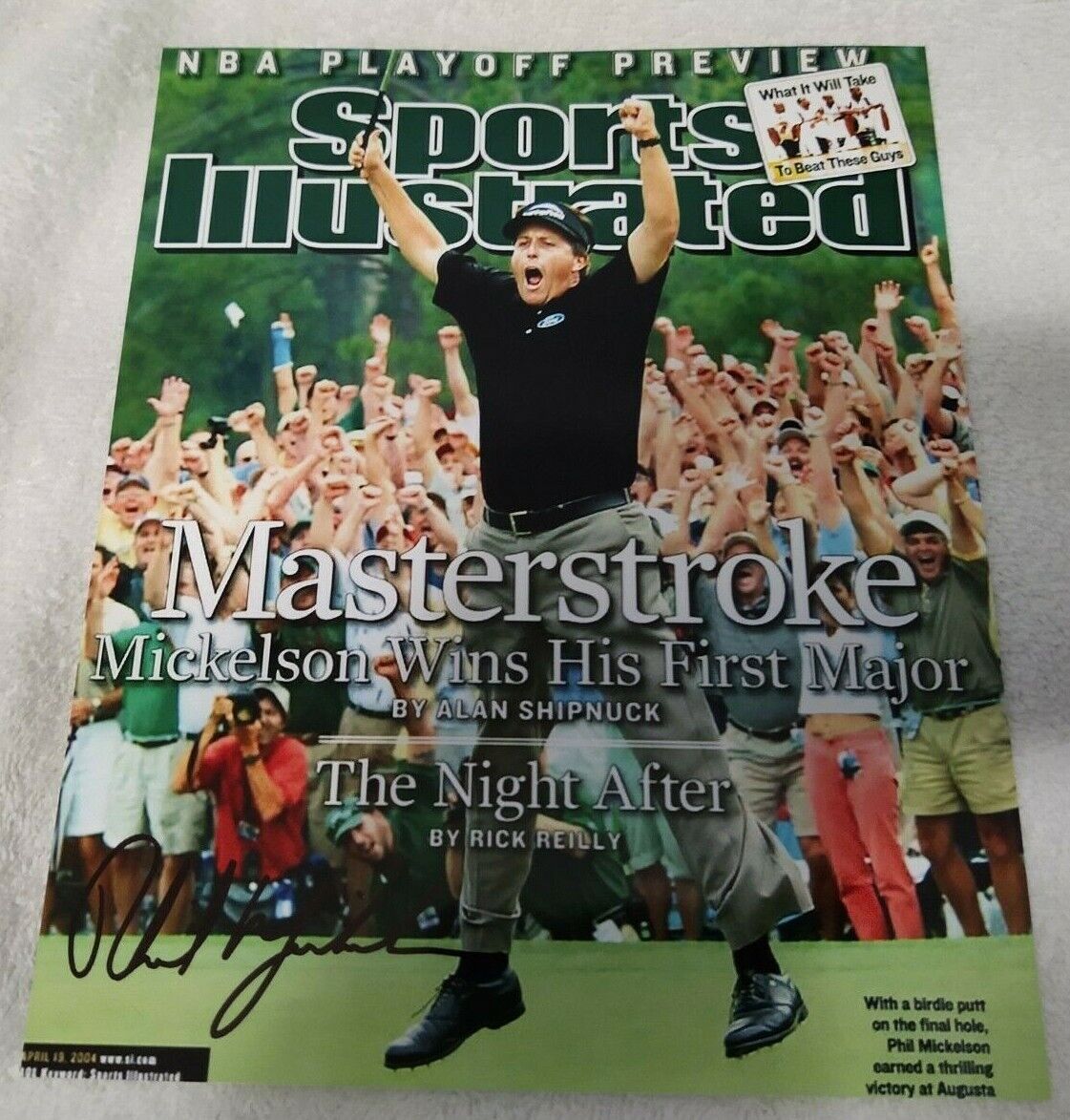 PHIL MICKELSON MASTERS CHAMPION SIGNED AUTOGRAPHED Sports Illustrated 8x10 Photo Poster painting