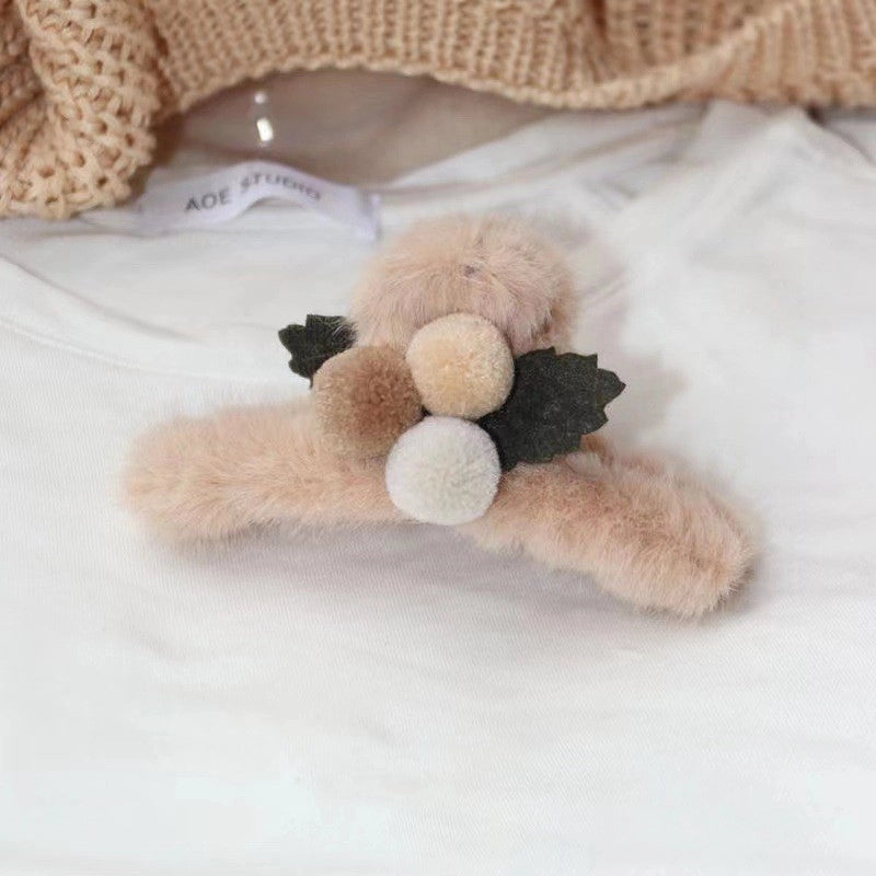 Women’s Minimalist Solid Color Plush Hair Claws
