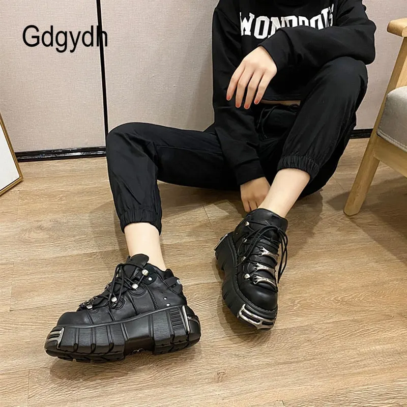 Gdgydh Punk Style Women Platform Sneakers Fashion Lace Up Platform Shoes Woman Creeper Female Casual Flats Metal Decoration