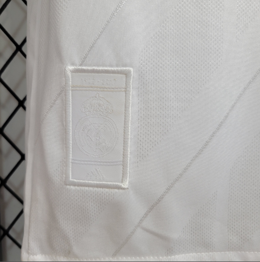 Retro 17/18 Real Madrid Home Long Sleeve Football Shirt Thai Quality