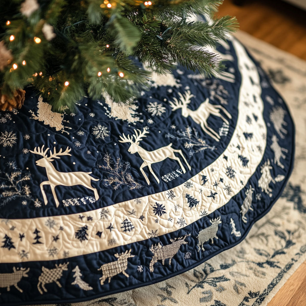 Northern Lights Dance Quilted Christmas Tree Skirt NCU0PT2381