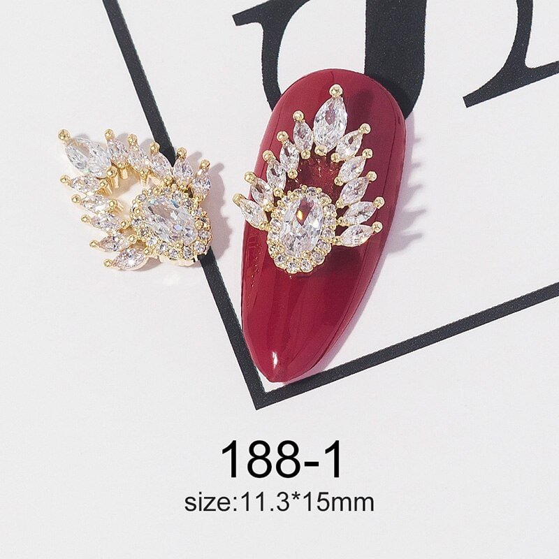 Newest 2Pieces Lot Pendant Chain 3D Alloy Butterfly Nail Art Zircon Pearl Metal Manicure Nails DIY Accessories Nail Decoration
