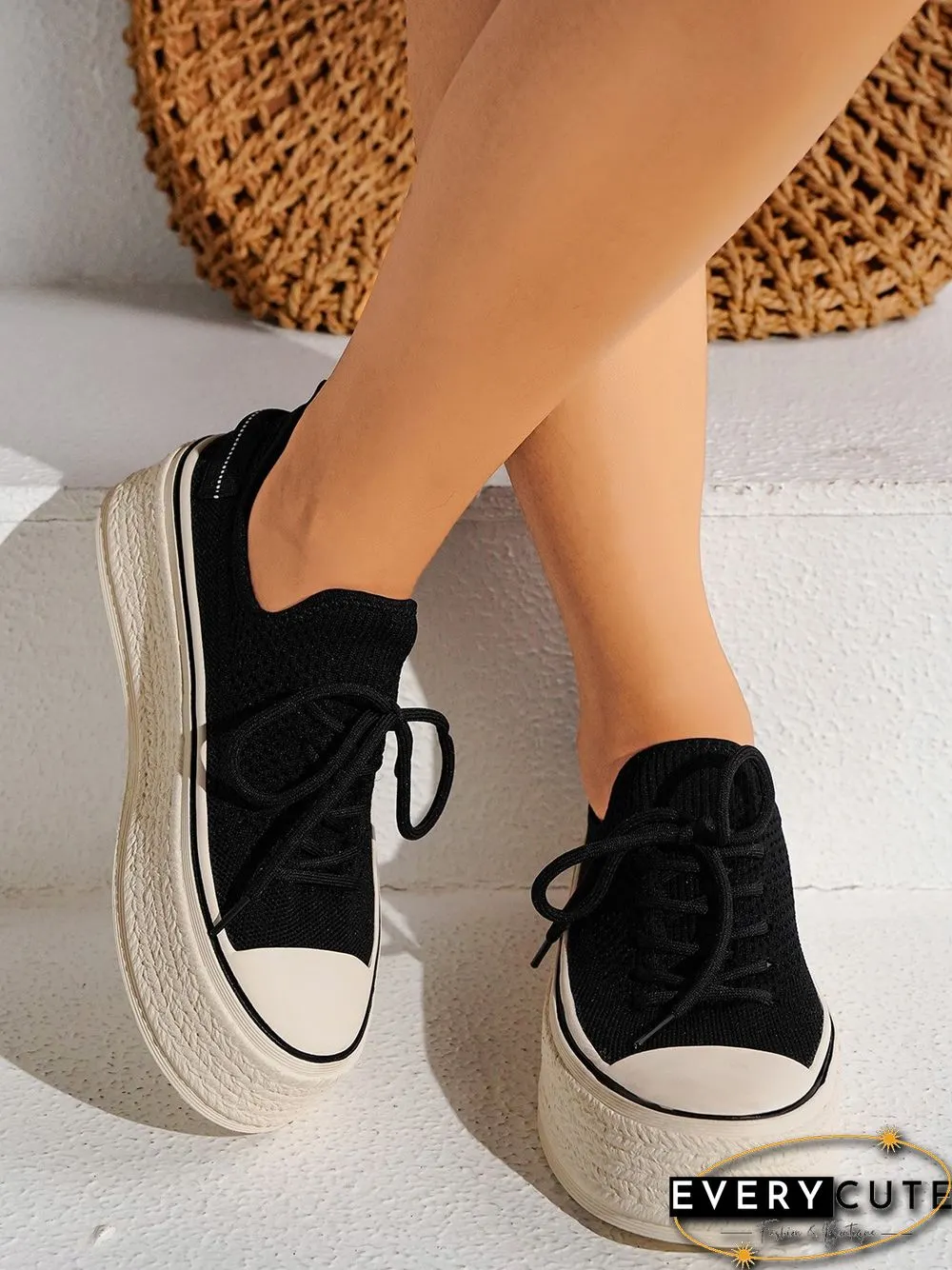 Fashionable Lightweight Breathable Lace-Up Platform Flyknit Casual Shoes