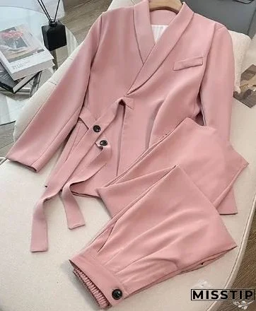 Fashionable and Minimalist winter Set
