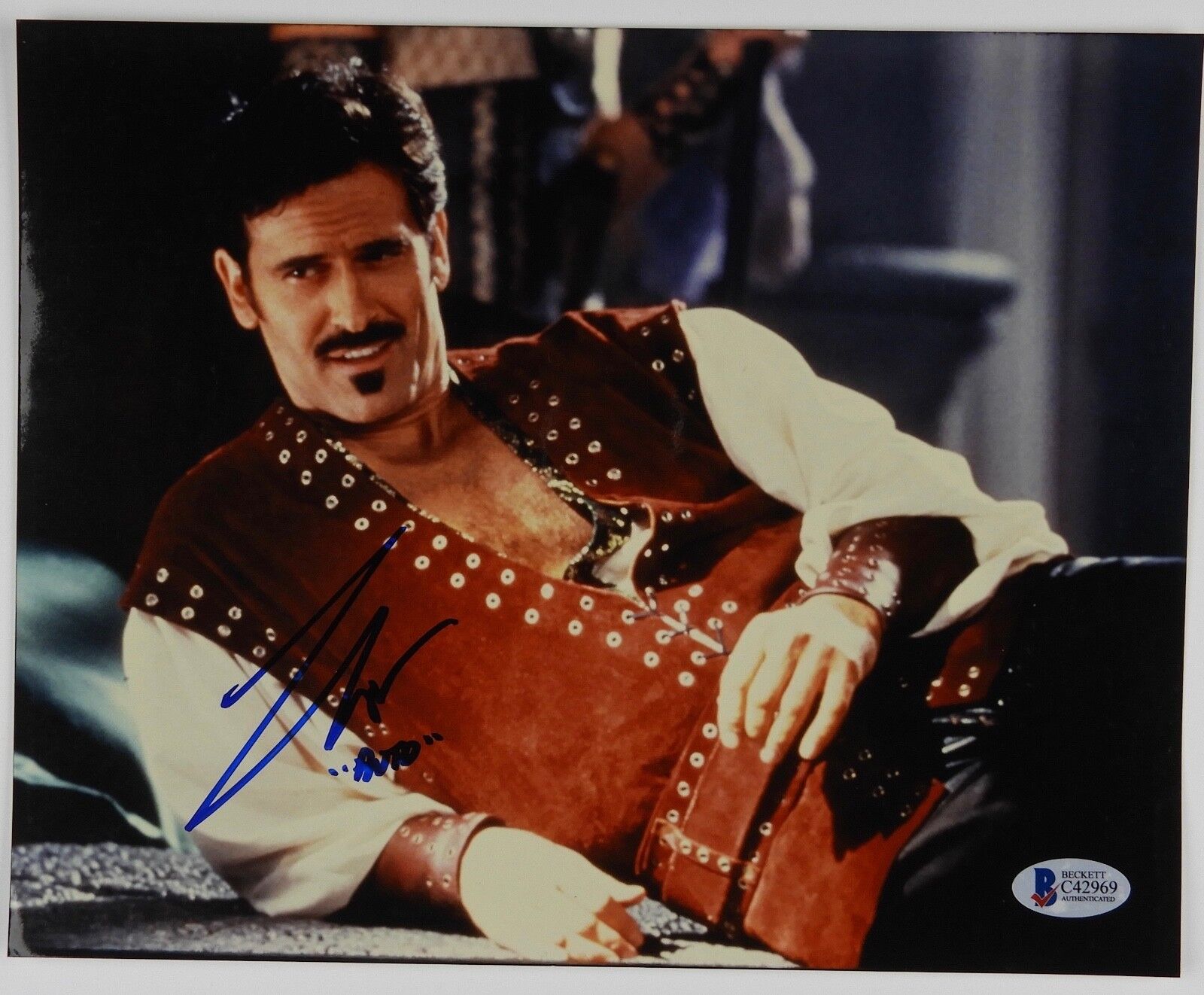 Bruce Campbell signed autograph Photo Poster painting 8 x 10 BAS COA Beckett