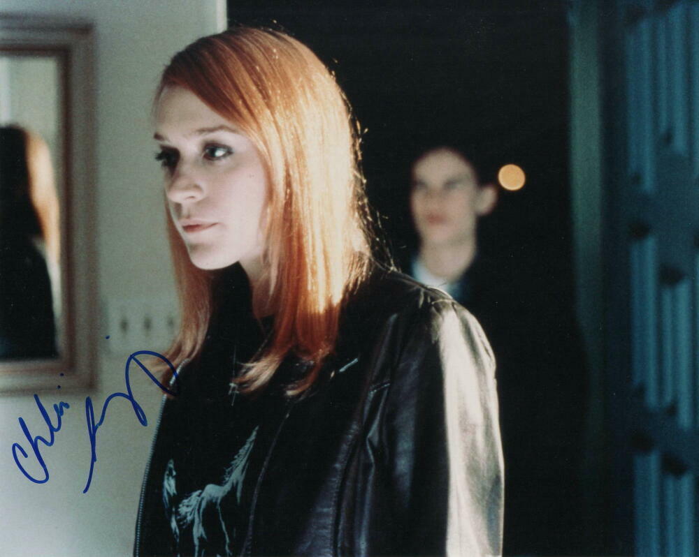 CHLOE SEVIGNY SIGNED AUTOGRAPH 8X10 Photo Poster painting - BOYS DON'T CRY BABE, FULL SIGNATURE