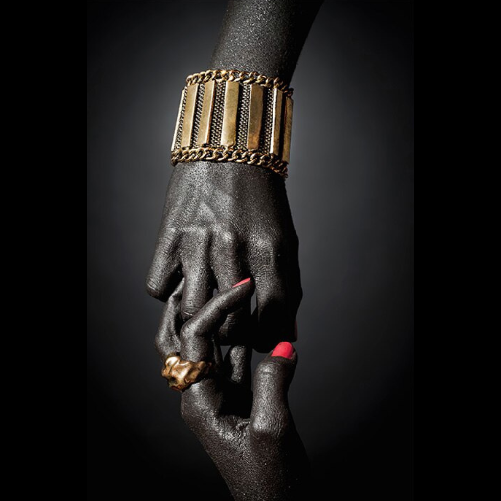 AFRICAN HANDS WITH GOLD JEWELRY CANVAS PRINT
