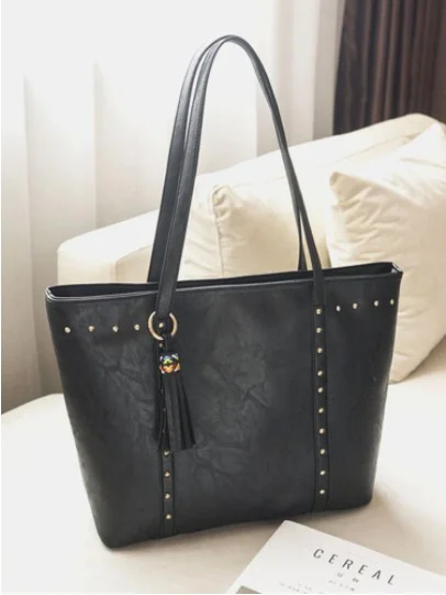 Vintage Tassel Decor Strengthen Shoulder Strap Tote Shoulder Bag With Zipper Pocket