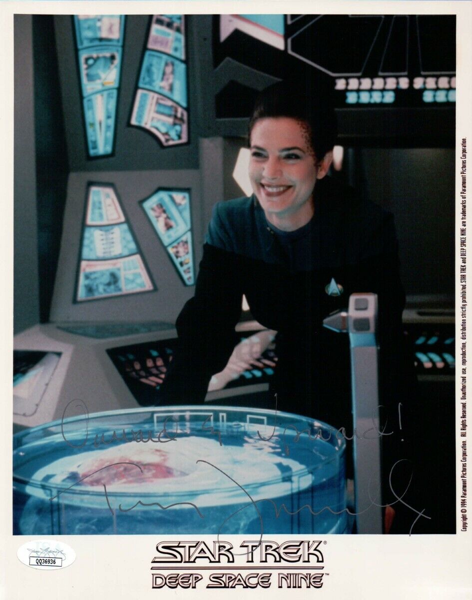 Terry Farrell Signed Autographed 8X10 Photo Poster painting Star Trek DS9 Jadzia Dax JSA QQ36936