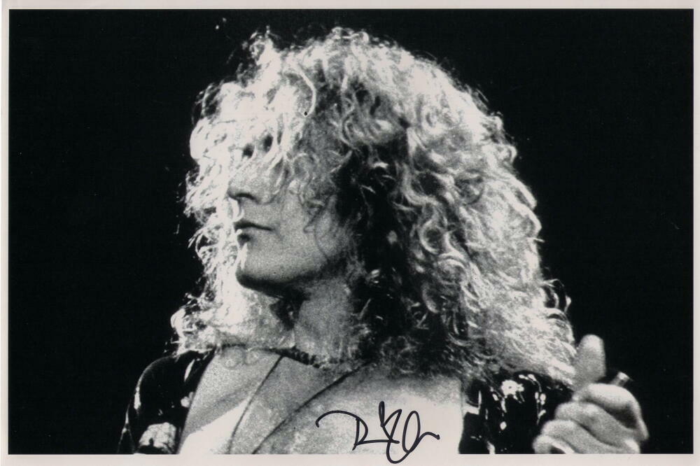 ROBERT PLANT SIGNED AUTOGRAPH 8X12 Photo Poster painting - LED ZEPPELIN II IV ROCK LEGEND, REAL