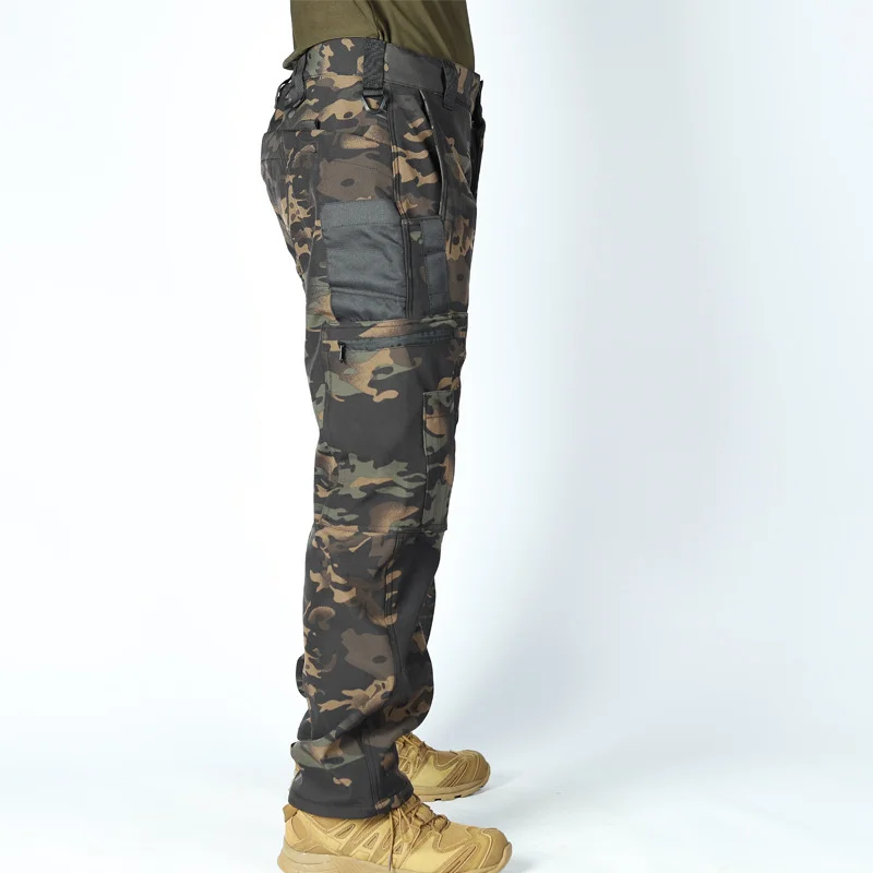 Taktische Arbeitshose f&uuml;r Herren, warme, fleecegef&uuml;tterte Wanderhose mit mehreren Taschen, geeignet zum Wandern und f&uuml;r Arbeiten im Freien.