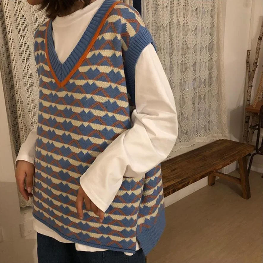 Women Sweater Vests V-neck Sleeveless Retro Geometric Knitted Jacquard Oversize Leisure College Side-slit Ulzzang Couple Outwear