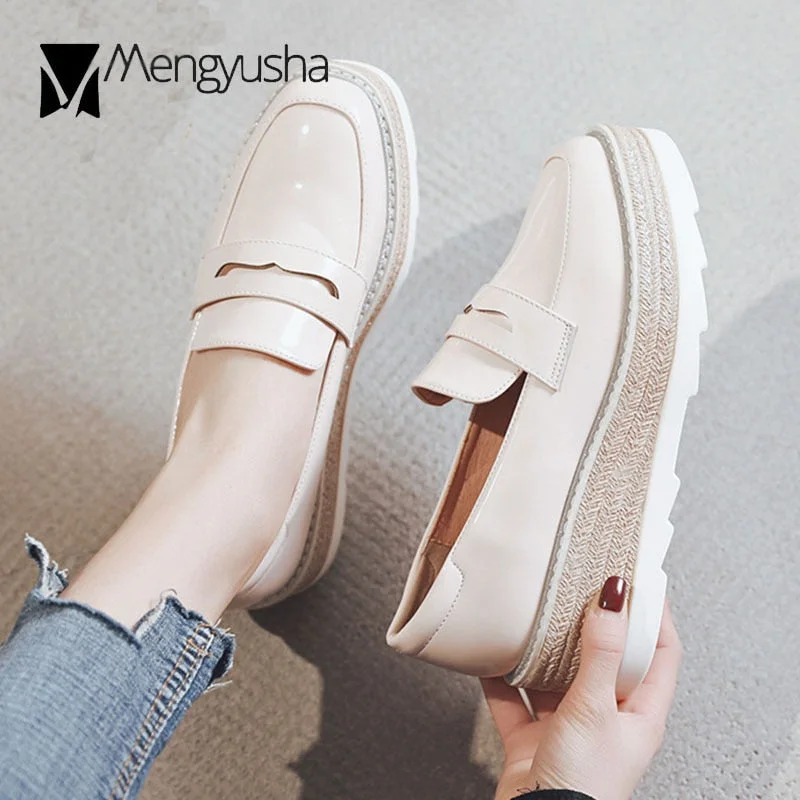 Thicken Soled brogue shoes women creepers flats slip on shallow flat ladies platform shoes muffins shiny patent leather loafers