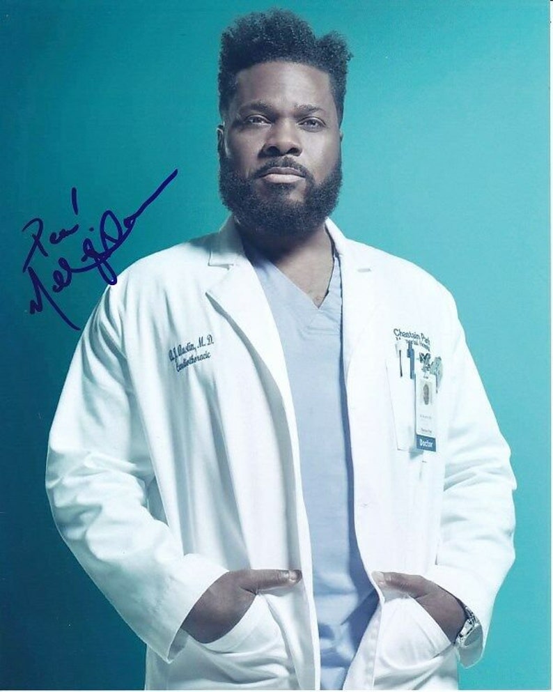 Malcolm-jamal warner signed autographed the resident dr. aj austin Photo Poster painting