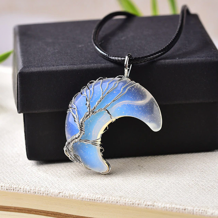 Moonglow Necklace (Plants 1 Tree) 🌲