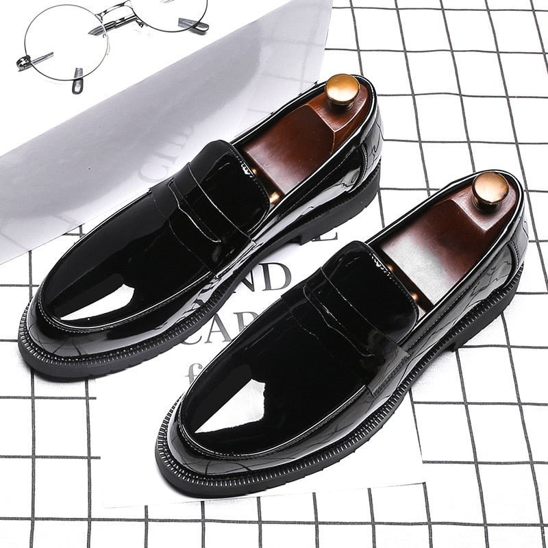 Zero more Mens Patent Leather Shoes High Quality Fashion Solid Black Shoes Men 2020 Slip On Penny Loafers Male Shoes