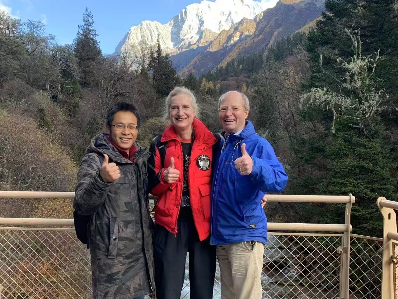 Explore Chengdu Like a Local – Private Guide（Half-day）