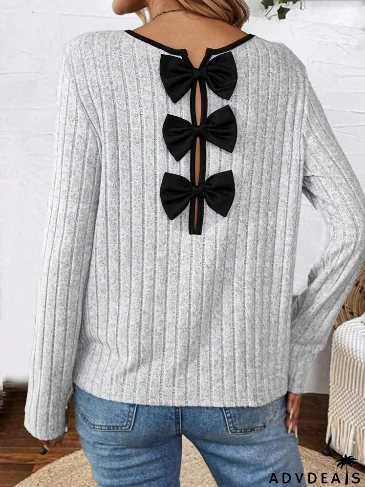 Women Contrast Bow Decor Round Neck Long Sleeve T-Shirt Top