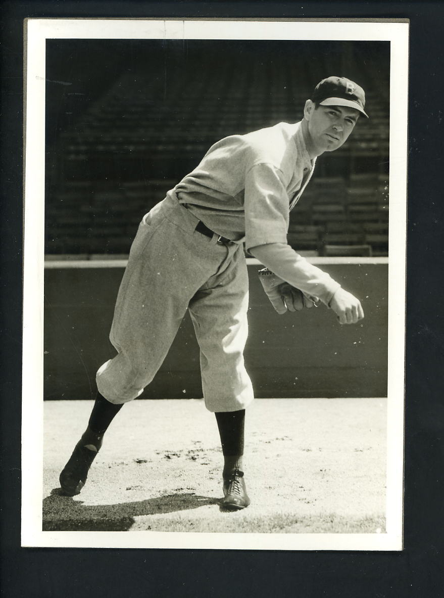 Johnny Welch circa 1930's Press Original Photo Poster painting Boston Red Sox