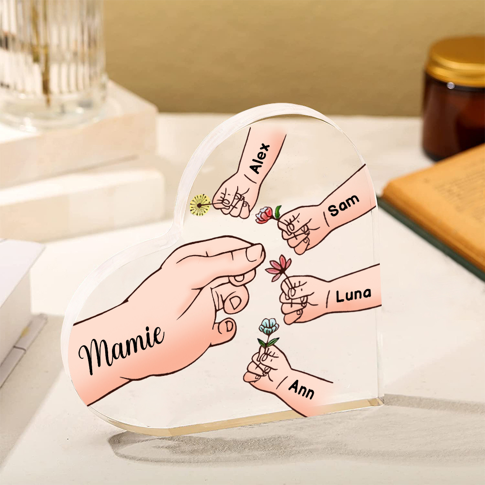 À ma Maman/Mamie - Plaque Acrylique Mains et Enfants en Forme de Cœur 5 Prénoms Personnalisés