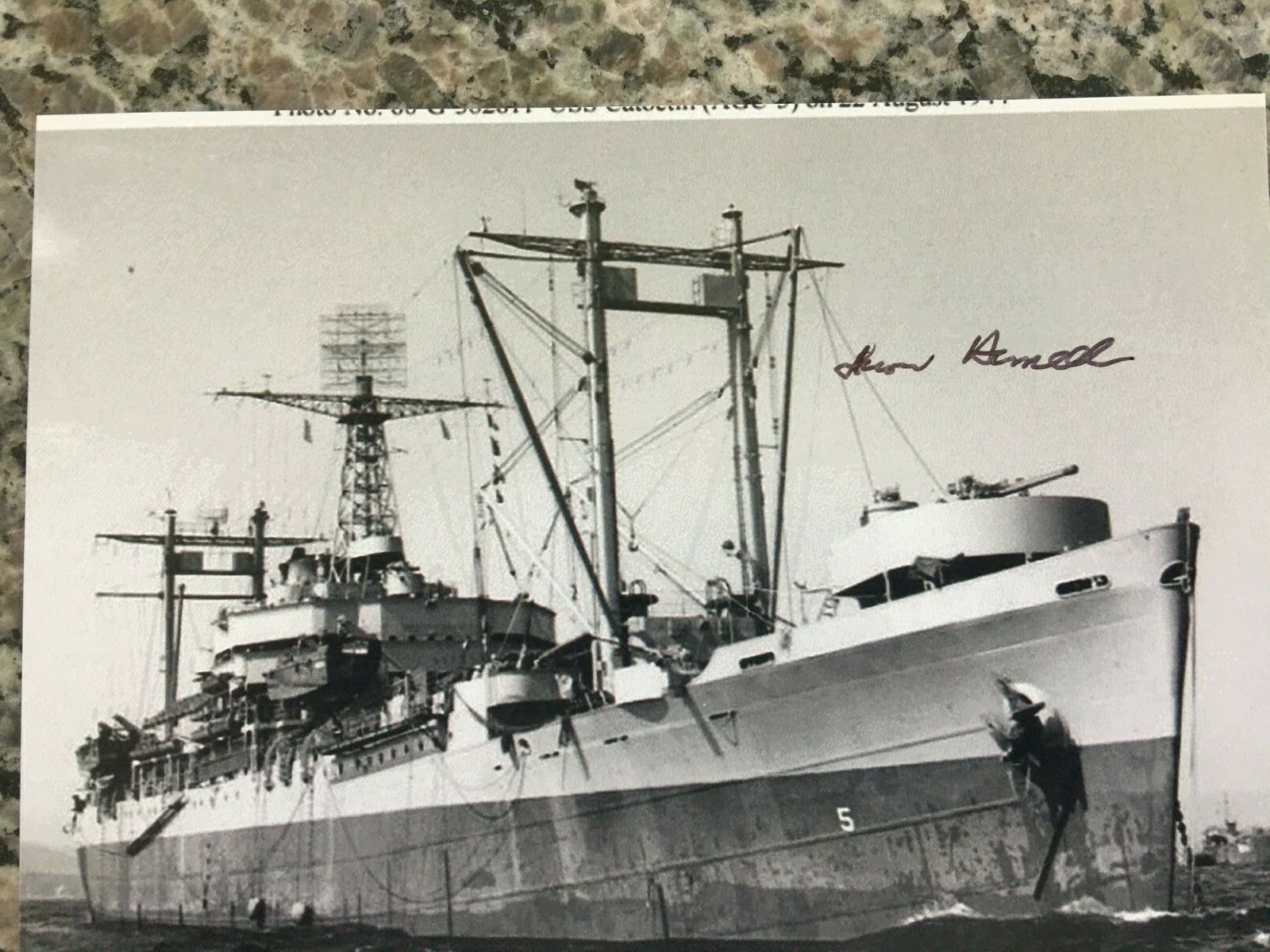 IKE HARRELL USS CATOCTIN LANDING CRAFT COXSWAIN VETERAN,RARE SIGNED Photo Poster painting