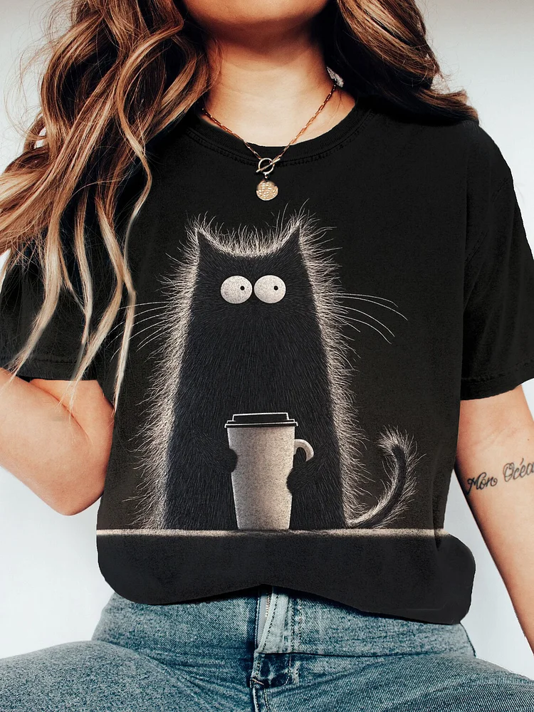 Women's Furry Black Cat Holding Coffee Print Casual T-Shirt